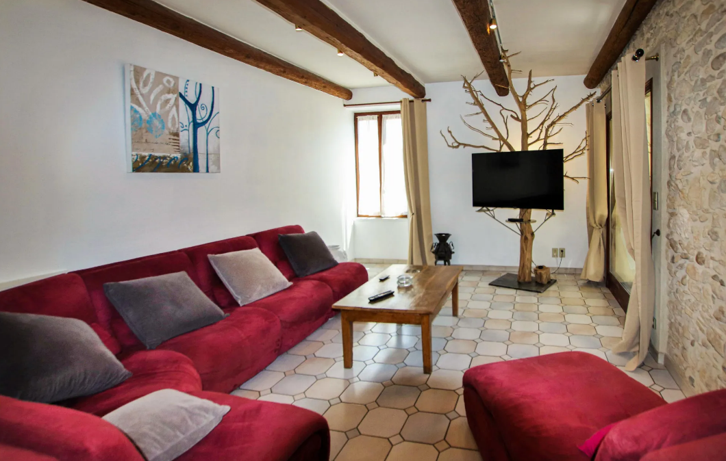 Maison-Bourg-Saint-Andeol-REF7539635