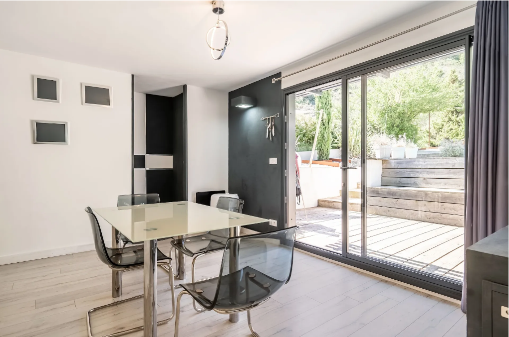 Villa-Les-Vans-REF0674536