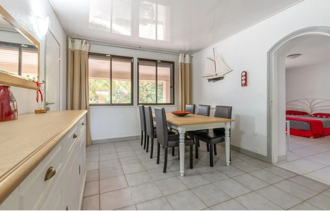 Maison-Vias-REF1231235