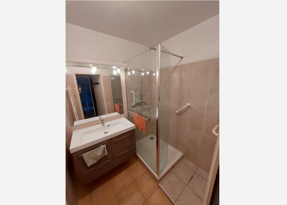 Appartement-Fare-les-Oliviers-REF1239515