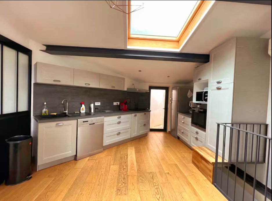 Appartement-Saint-Cyr-sur-Mer-REF0124560