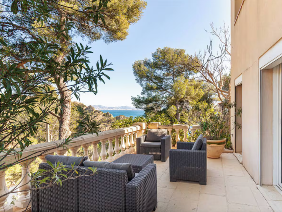 Villa-Ensues-La-Redonne-REF7418552